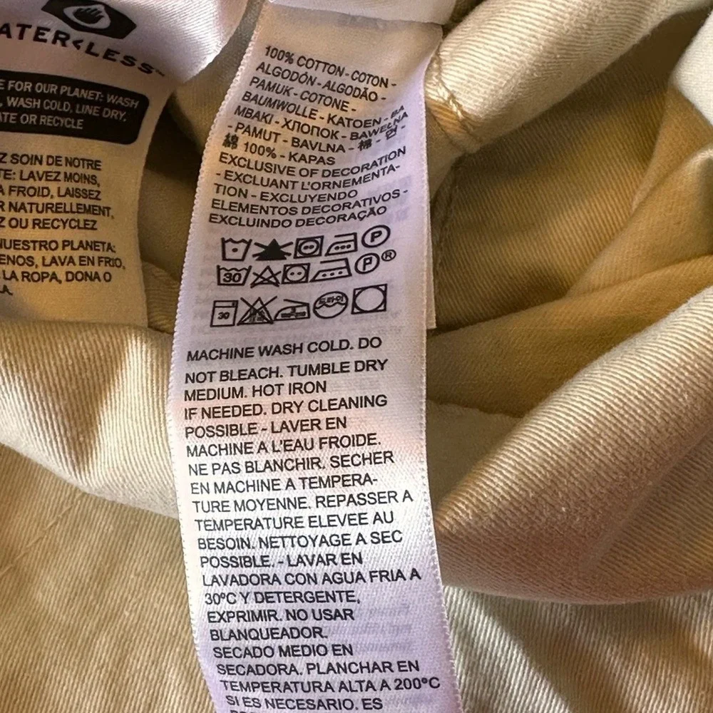 Levis utility urban